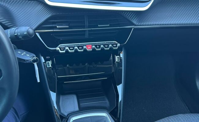Peugeot 208 STYLE
