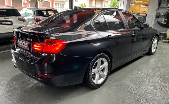 BMW 320I ACTIVE FLEX