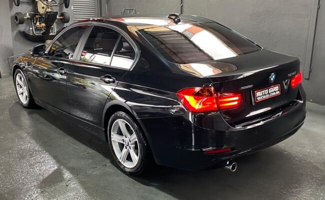BMW 320I ACTIVE FLEX