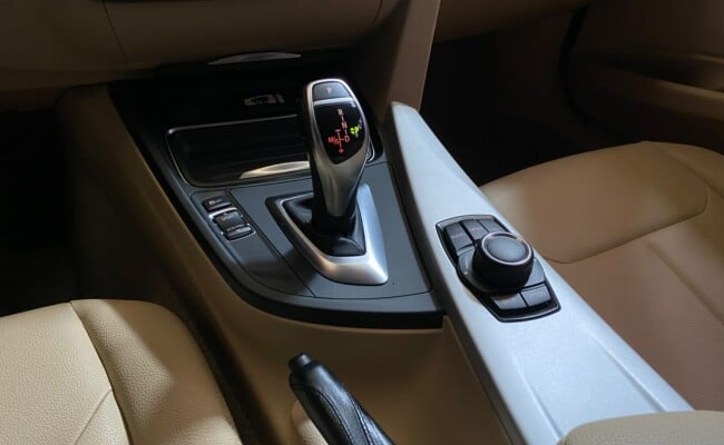 BMW 320I ACTIVE FLEX