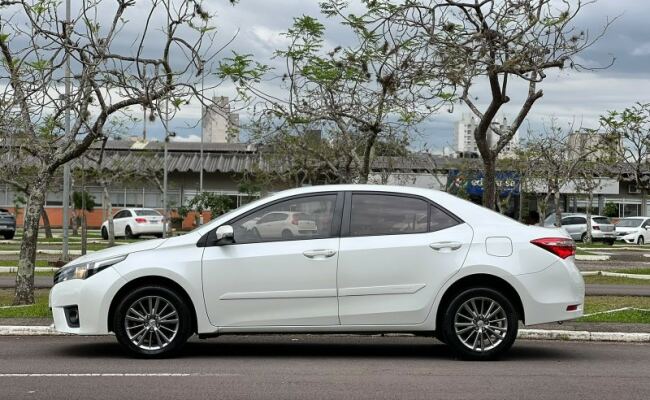 Toyota COROLLA XEi 2.0