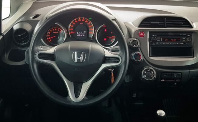 Honda FIT 1.4 LX 16V FLEX 4P MANUAL