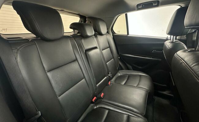 Chevrolet chev tracker ltz