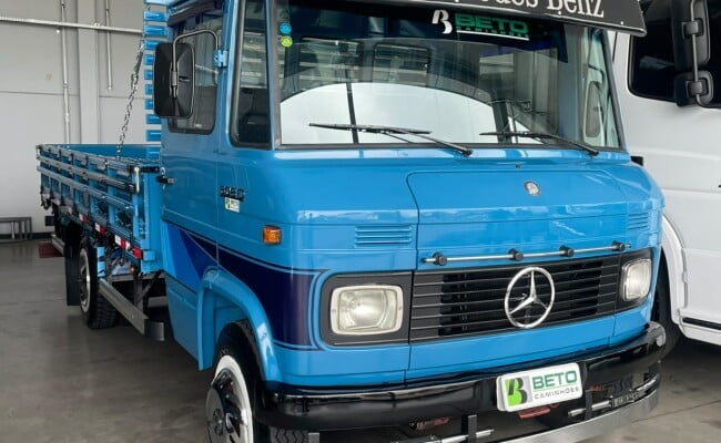MERCEDES BENZ