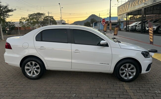 Volkswagen VOYAGE