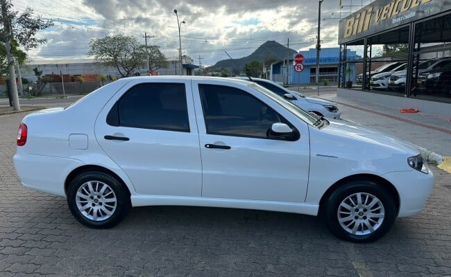 Fiat SIENA
