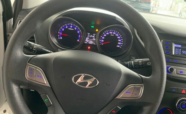 Hyundai HB20