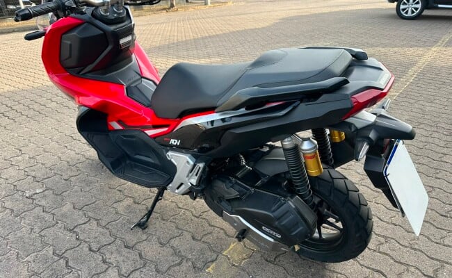 Honda ADV