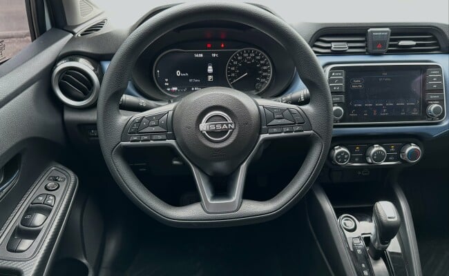 Nissan VERSA
