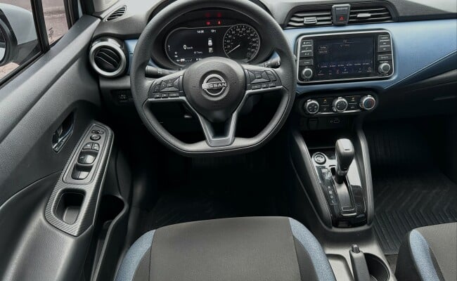 Nissan VERSA