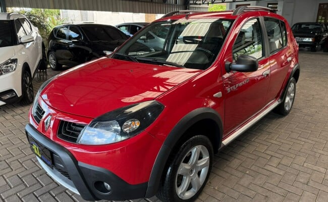 Renault SANDERO