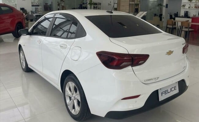 Chevrolet ONIX PLUS