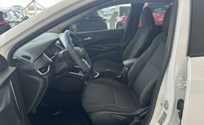 Chevrolet ONIX PLUS
