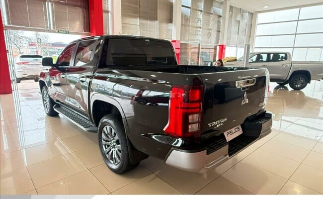 Mitsubishi TRITON