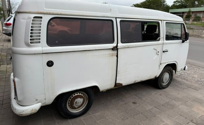 Volkswagen KOMBI