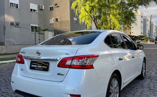 Nissan SENTRA