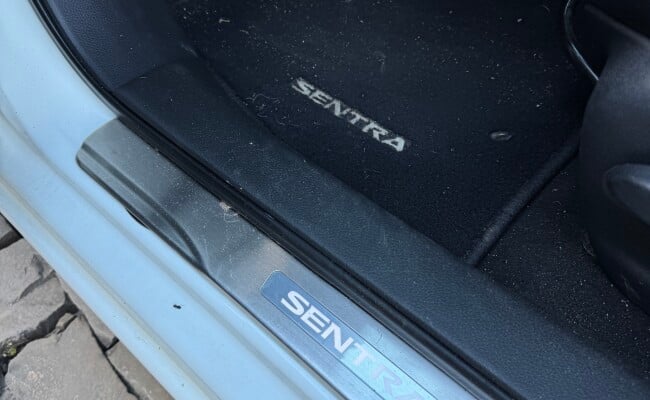 Nissan SENTRA