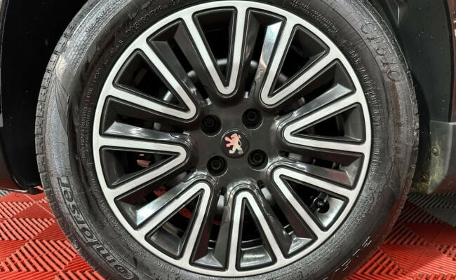 Peugeot 2008 Allure 1.6 Flex 16V 5p Aut.