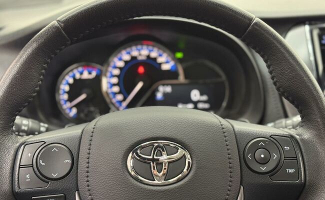 Toyota yaris ha xls15