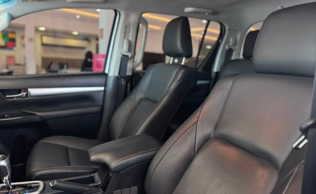 Toyota HILUX SW4