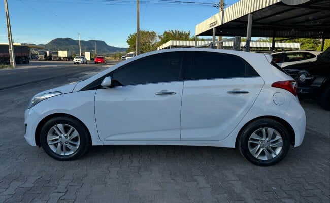 Hyundai HB20
