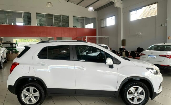 Chevrolet TRACKER