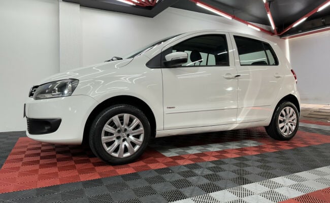Volkswagen Fox 1.0 Mi Total Flex 8V 5p