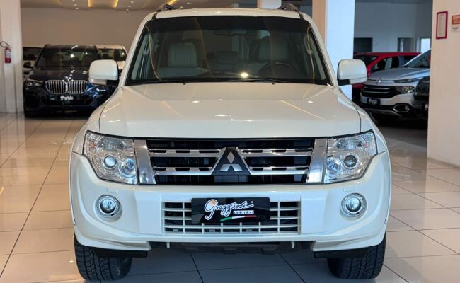 Mitsubishi PAJERO FULL