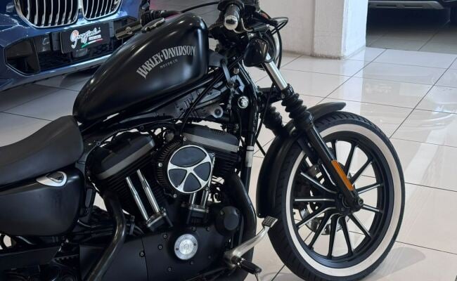 HARLEY-DAVIDSON SPORTSTER XL 883N