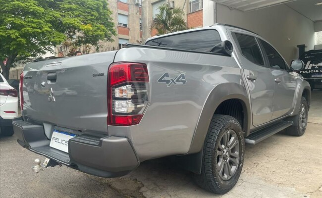 Mitsubishi L200 TRITON