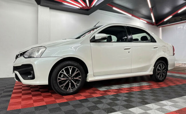 Toyota ETIOS PLATINUM Sed. 1.5 Flex 16V 4p Aut.