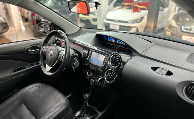 Toyota ETIOS PLATINUM Sed. 1.5 Flex 16V 4p Aut.