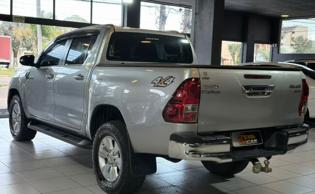 Toyota Hilux CD SRV 4x4 2.8 TDI Diesel Aut.