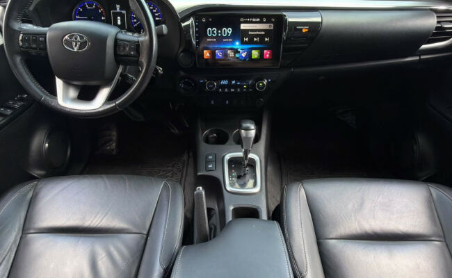 Toyota Hilux CD SRV 4x4 2.8 TDI Diesel Aut.