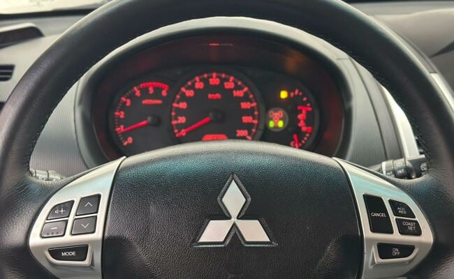 Mitsubishi pajero 4x4 d