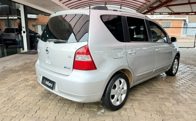 Nissan LIVINA