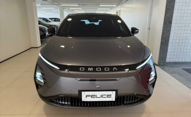 OMODA E5