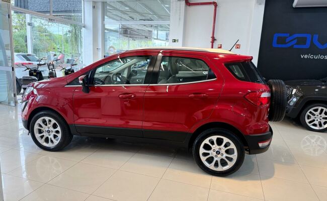 Ford ecosport titnat 2.0