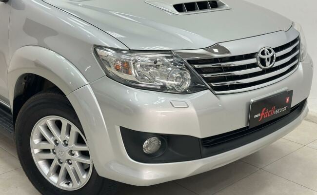 Toyota hiluxsw4 srv4x4