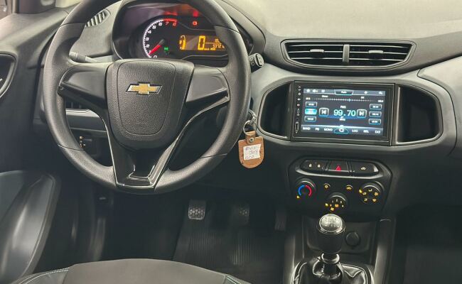 Chevrolet onix joy black