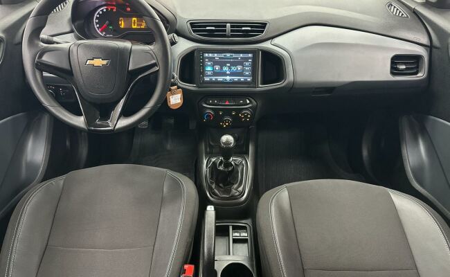 Chevrolet onix joy black
