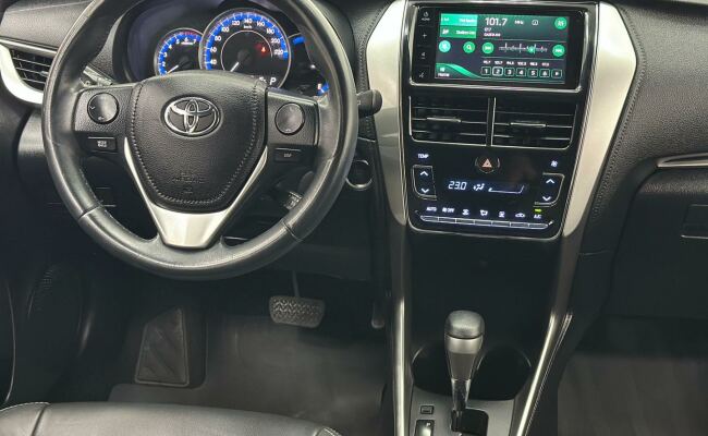 Toyota yaris ha pls15cnt