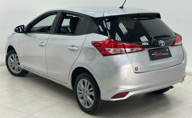 Toyota yaris ha pls15cnt