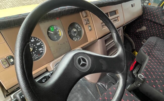 Mercedes-Benz L-1618