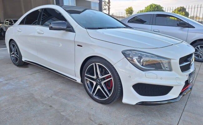 Mercedes-Benz CLA-250