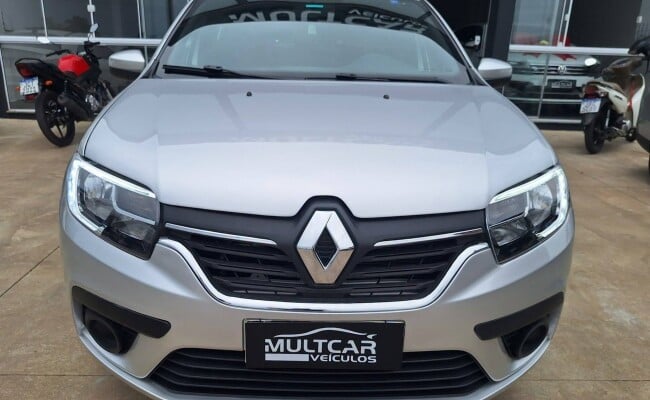 Renault SANDERO