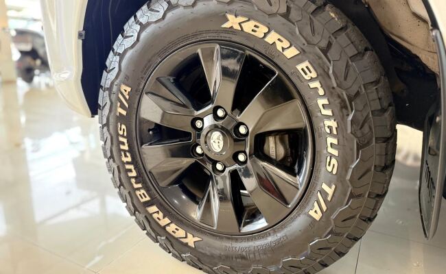Toyota hilux 2.8 sr 4x4 cd 16v diesel 4p automatico
