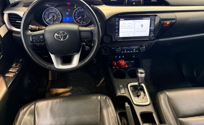 Toyota hilux 2.8 sr 4x4 cd 16v diesel 4p automatico
