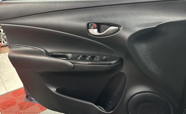 Toyota YARIS X-WAY 1.5 Flex 16V 5p Aut.