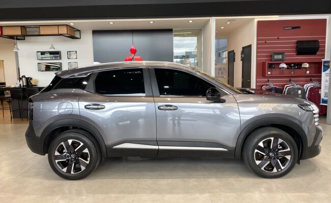 Nissan KICKS ADVANCE